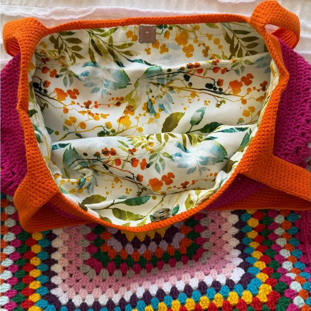 Hand Crocheted Tote Bag - Picture 3 of 4